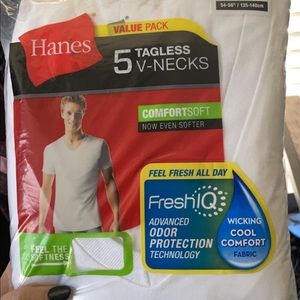Hanes T-Shirt - V-Neck - Mens - White - Size 3XL - NWT